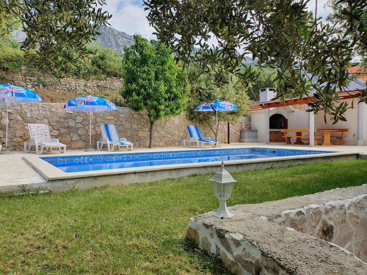 Holiday Home Kastela Village ภายนอก รูปภาพ