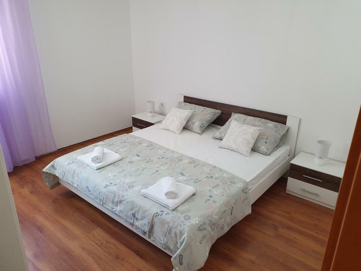 Holiday Home Kastela Village ภายนอก รูปภาพ