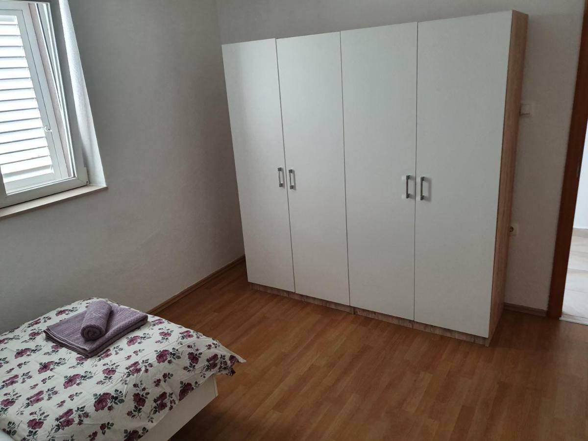Holiday Home Kastela Village ภายนอก รูปภาพ