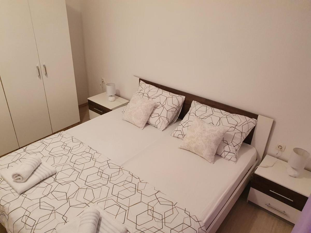 Holiday Home Kastela Village ภายนอก รูปภาพ